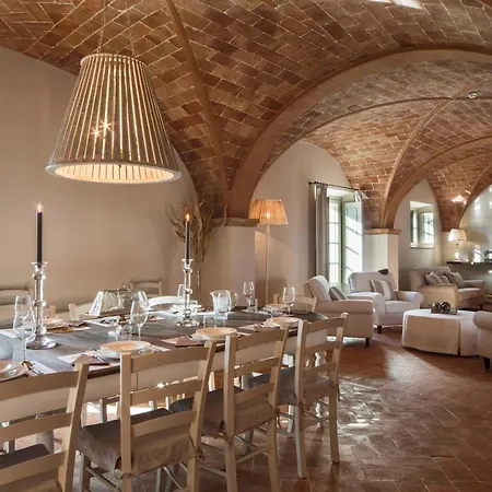 Castelfalfi Hotel