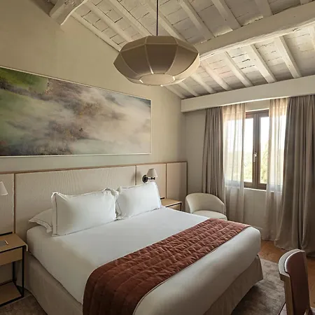 Castelfalfi 5*