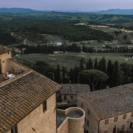 Hotel Castelfalfi