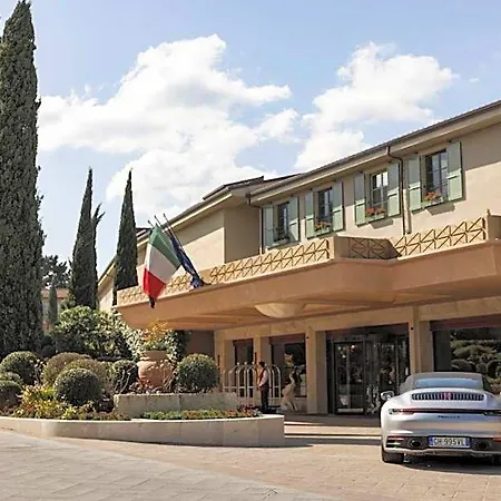 Castelfalfi Hotel